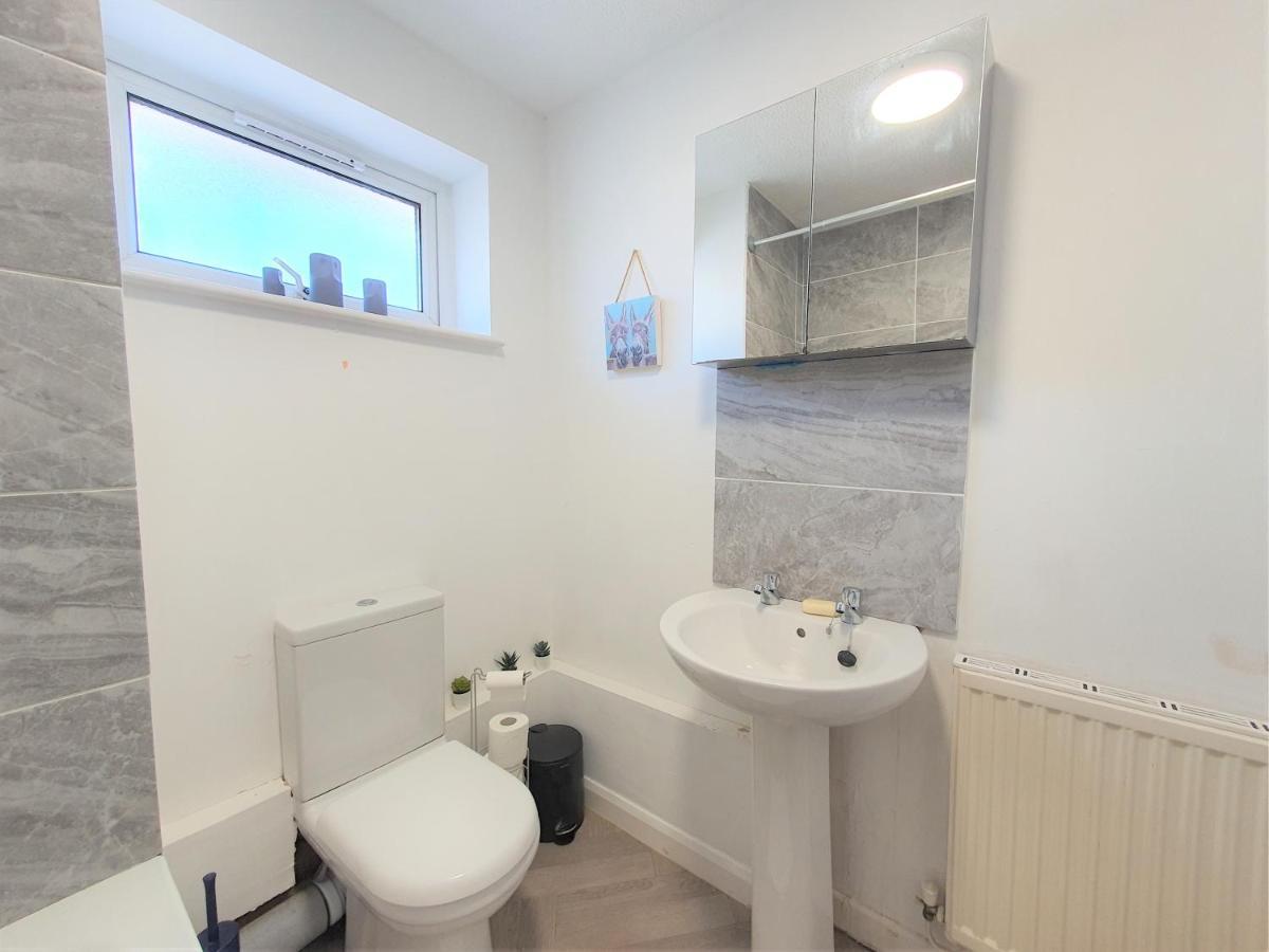 Thesiger Court Apartments - Free Private Parking - By Property Promise Cardiff Esterno foto