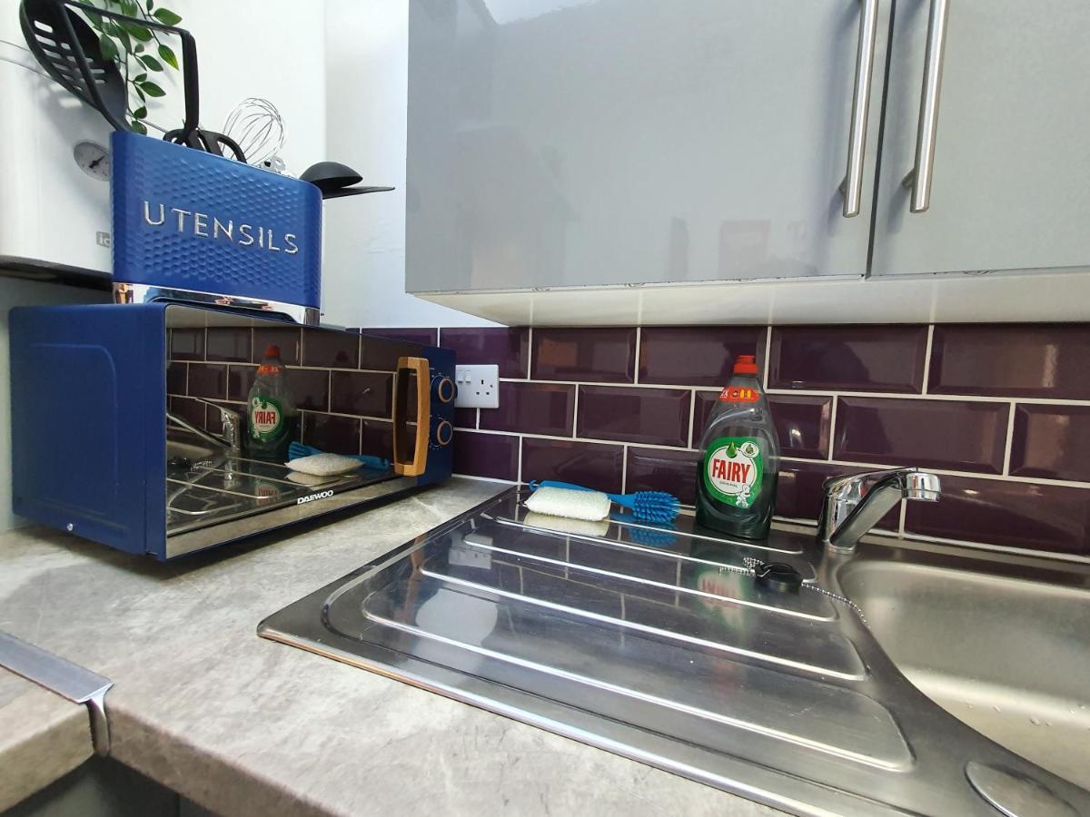 Thesiger Court Apartments - Free Private Parking - By Property Promise Cardiff Esterno foto